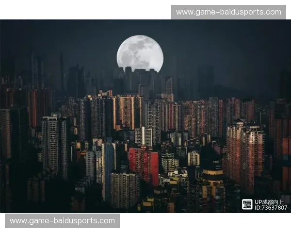 重庆vs全世界：当赛博朋克的终点遇见最滚烫的人间烟火